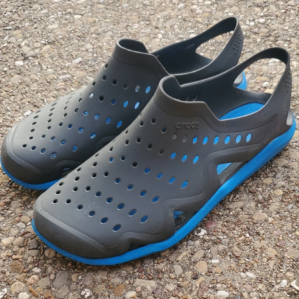 Crocs Swiftwater Wave Sandals Grey Blue Water Shoes Summer Beach Youth 5
